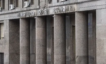 Ajuste en fideicomisos generó superávit para deuda y frenó obras públicas