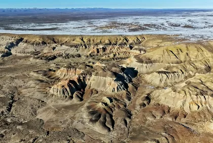 Chubut planea nuevos senderos y astroturismo en el Bosque Petrificado