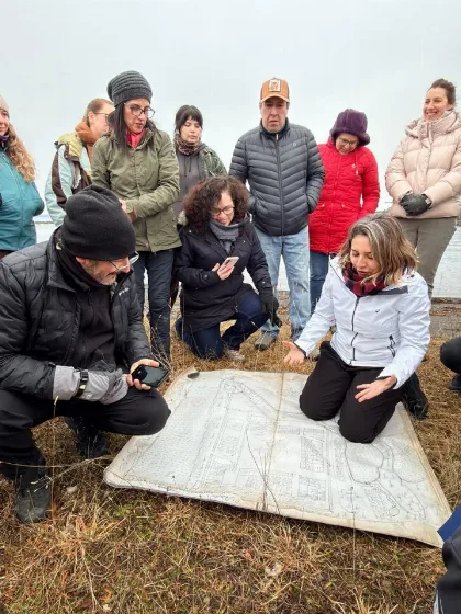 Cien personas exploran los orígenes de Magallanes en Fuerte Bulnes
