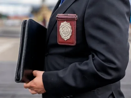 Detienen en Punta Arenas a hombre por grabar a mujeres y poseer material ilegal