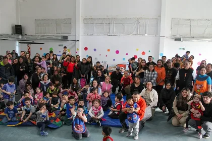 El Museo de Arte Minnicelli llevó arte a infancias de Río Turbio