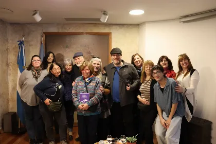 Encuentro de escritores en la Casa de Santa Cruz