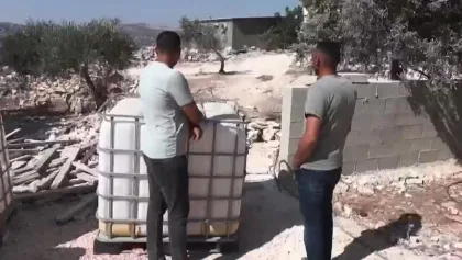 Familias palestinas en Cisjordania se turnan para proteger sus tierras de colonos israelíes