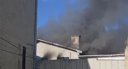 Incendio consume vivienda en Punta Arenas