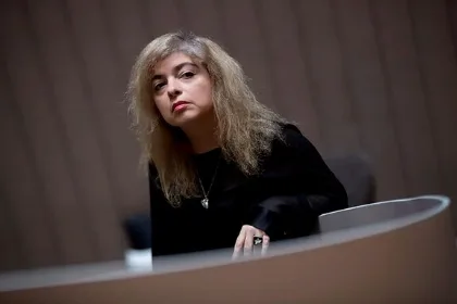 Mariana Enriquez: “Tres cuartas partes del universo son oscuridad”