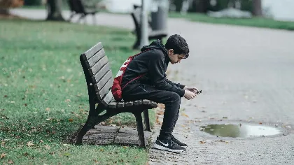 OpenAI presenta ChatGPT adaptado para adolescentes con enfoque educativo y protecciones