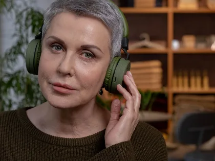 Por qué comparar la radiación de auriculares inalámbricos con microondas es erróneo