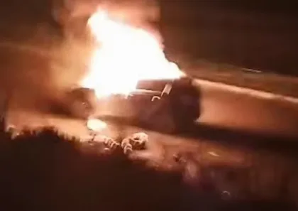 Roban y queman auto de familia en Punta Arenas