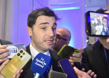 Torres: “No le tengo miedo al debate sobre minería en Chubut, pero debe contar con licencia social”