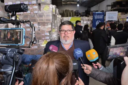 Verbes: Fortalecer la educación va más allá de paritarias
