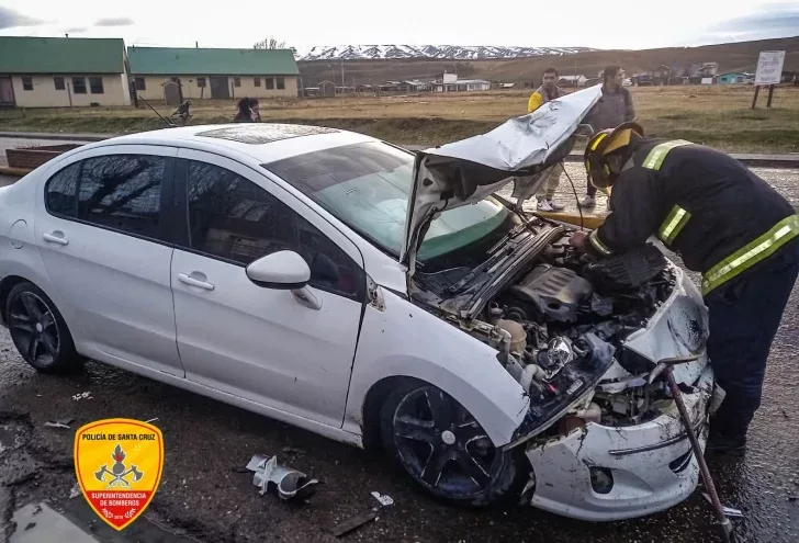 Accidente vehicular en 28 de Noviembre sin heridos