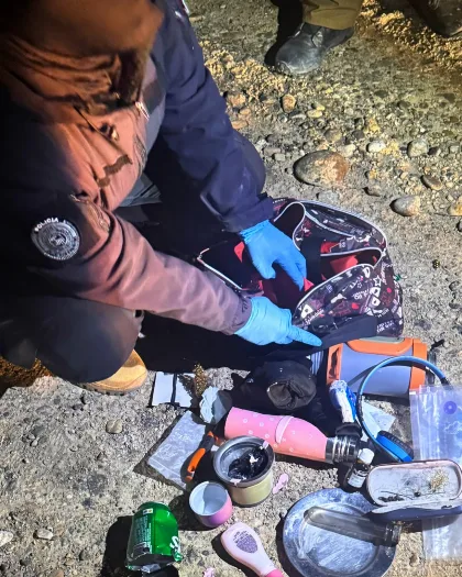 Detienen a mujer con cocaína en colectivo en Santa Cruz