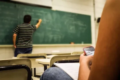 Estudio revela caída del rendimiento intelectual en estudiantes argentinos