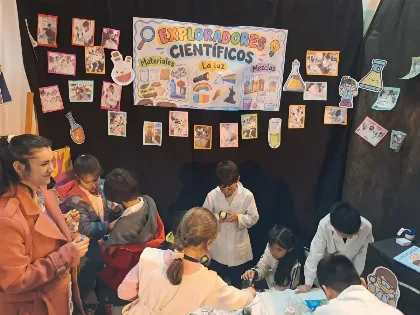 Éxito en la jornada de 'Pequeños Científicos' en 28 de Noviembre