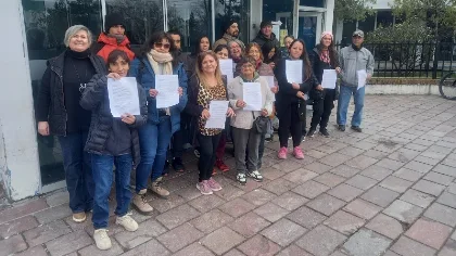 Jubilados de Pico Truncado reclaman al intendente por derechos laborales