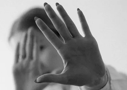 Juez laboral denunciado por violencia familiar en Río Grande