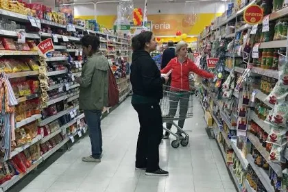 LAPROVEE lanza nuevas ofertas para el ahorro familiar en el norte de Santa Cruz