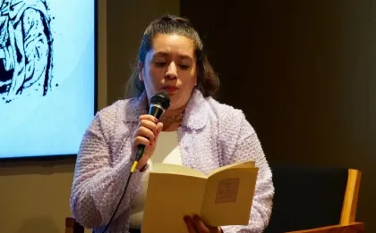 Lucila Carrizo presenta su libro en la Feria del Libro de Santa Cruz