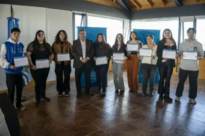 Más de 120 estudiantes de la UNPA recibieron certificados en RCP y primeros auxilios