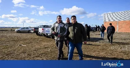 Santa Cruz destinará 16 canchas de césped sintético a clubes provinciales