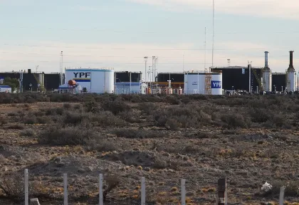 Denuncian estafa al Estado en contratistas de YPF en Santa Cruz