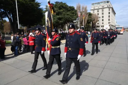 Desfile de Bomberos Alemanes en Punta Arenas