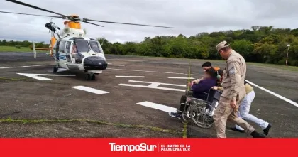 Evacuación aérea de una mujer en Isla Martín García