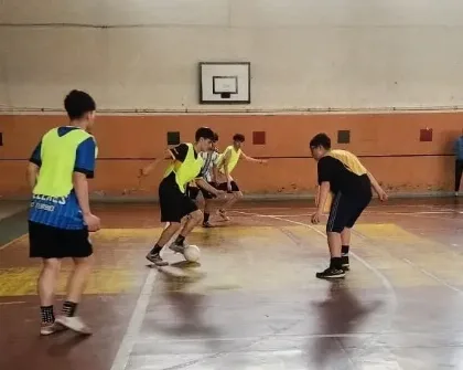Jornada recreativa y deportiva para estudiantes en Río Turbio