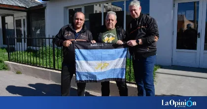 Veteranos de Malvinas regresan a las islas con un mensaje de identidad
